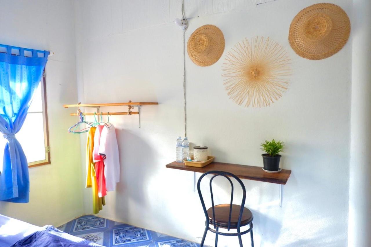 Lungkluay Homestay Ko Kut Exterior foto